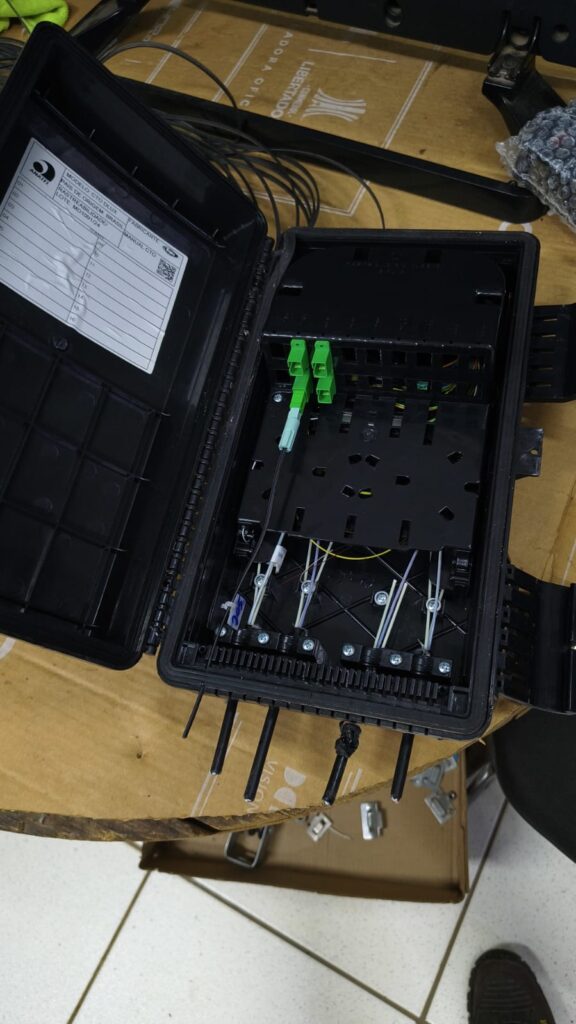 CTO e equipamentos utilizados em redes FTTH